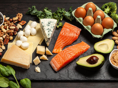 low carb vs keto: a table full of food