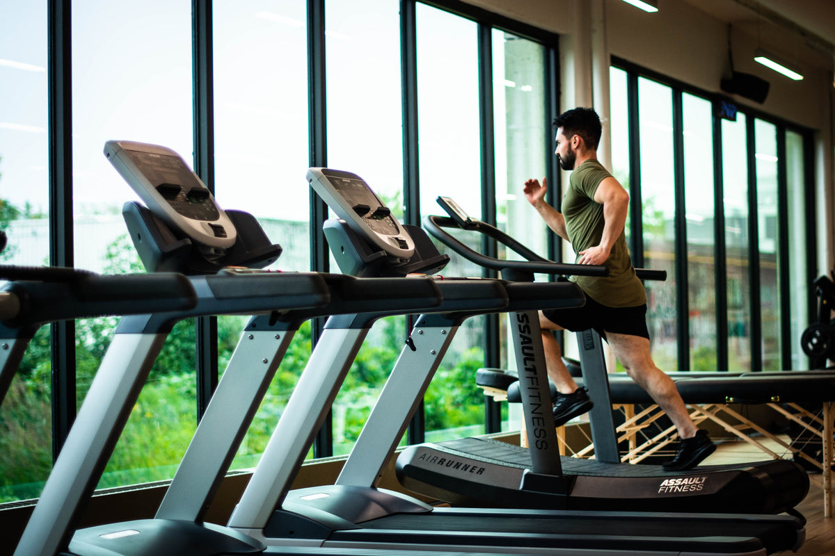 How Much Cardio Should You Do A Day? [Science-Backed]